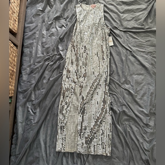 NWT Showmeyourmumu silver disco dress size medium. - Picture 2 of 5